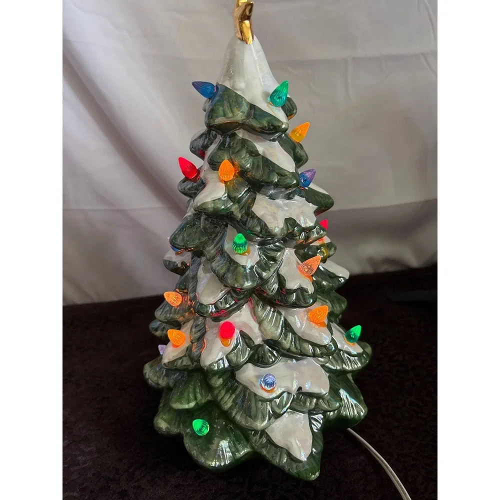 Vintage‎ Ceramic Light Up Christmas Tree Green with Snow Flocking and Gold Star